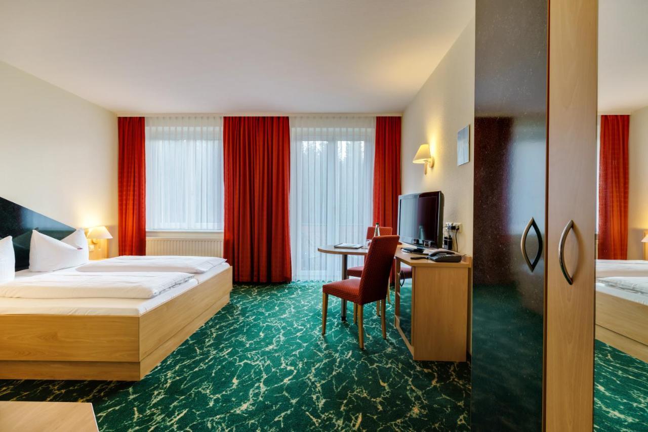 Waldhotel Vogtland Клінґенталь Екстер'єр фото