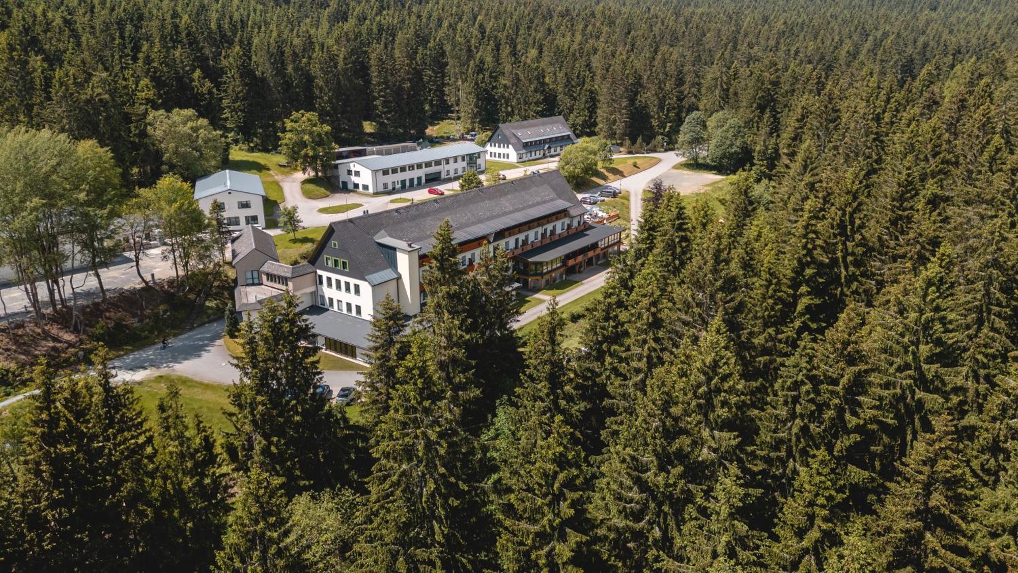 Waldhotel Vogtland Клінґенталь Екстер'єр фото